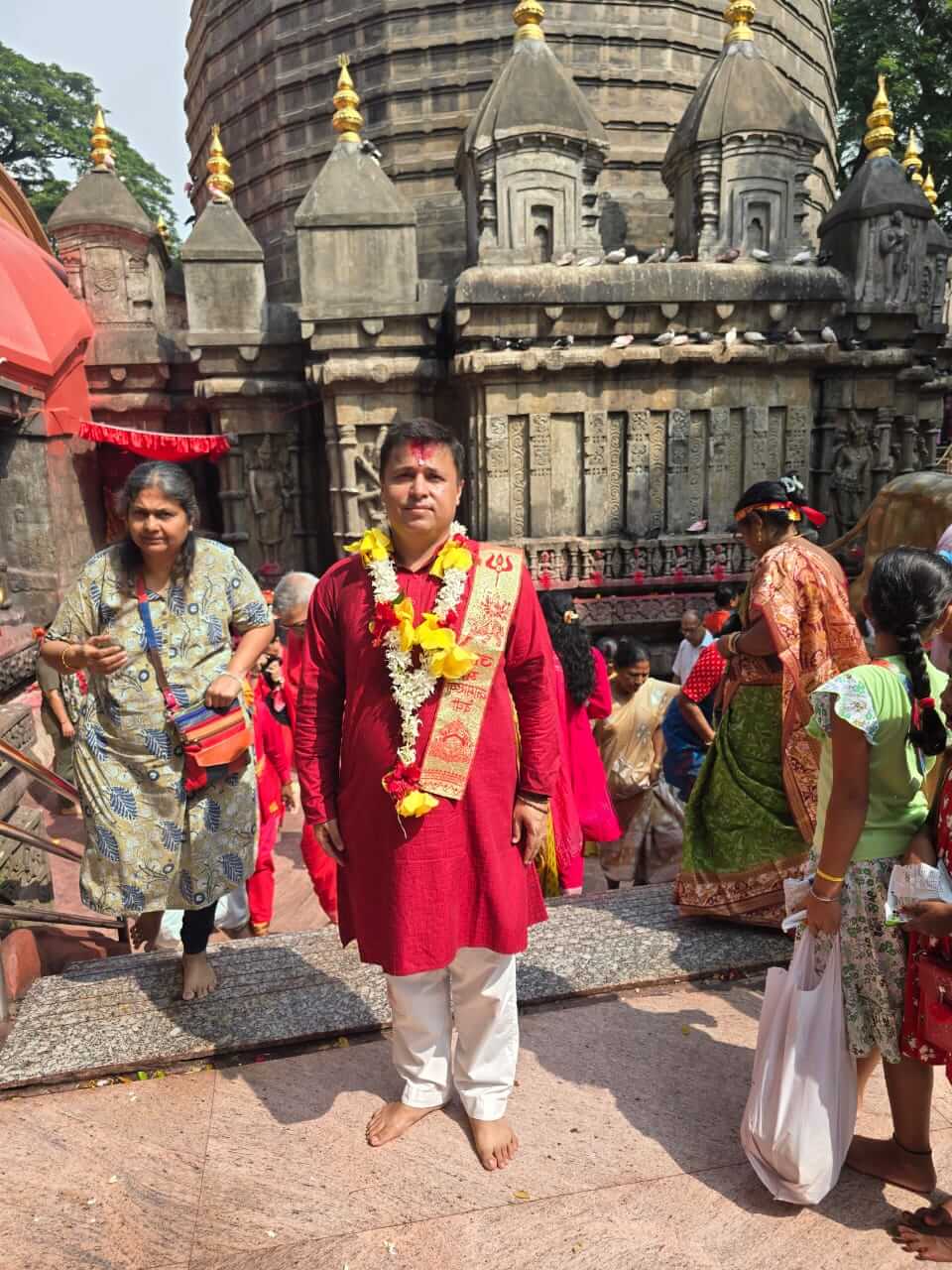 Acharya Amit Raina at Maa Baglamukhi Temple